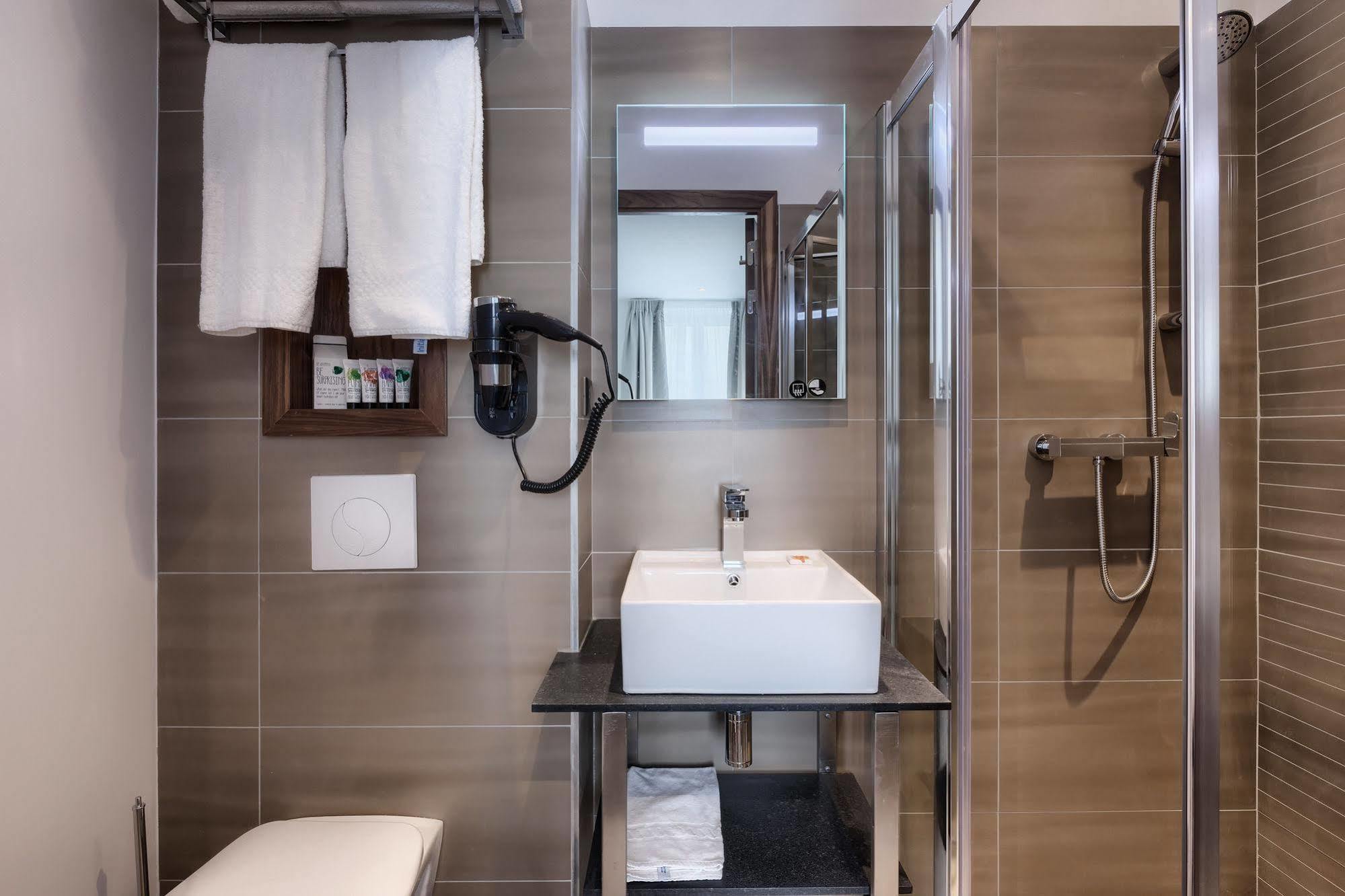 Le Trente Otel Paris Dış mekan fotoğraf